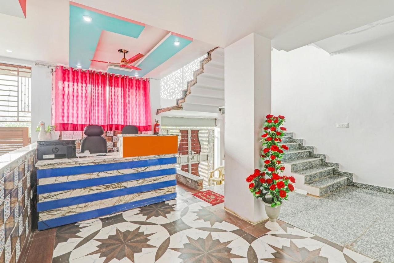 Oyo 76775 Hotel Rk Grand Bhauli Dış mekan fotoğraf